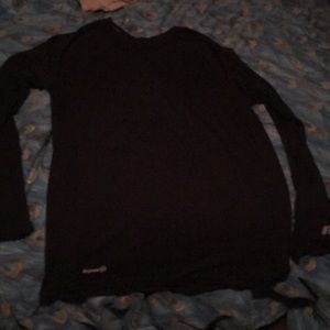 All back long sleeve shirt